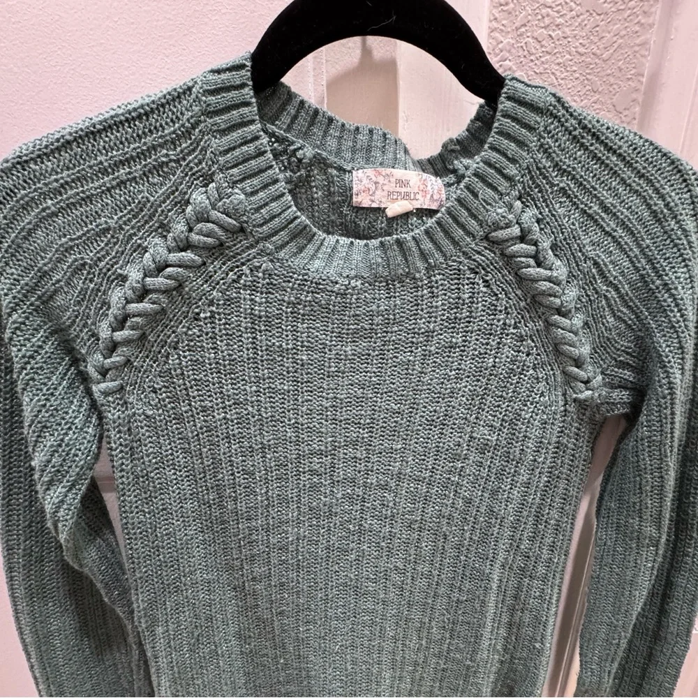 Pink Republic Teal Cable-Stitch Crewneck Sweater XS